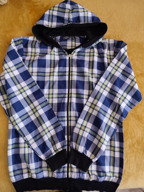 Tenka bavlnena mikina už s tričkom čiže 2v1, l