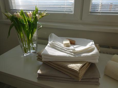 Vaflová bavlna - uteráky-140 x 70 cm, nové, 