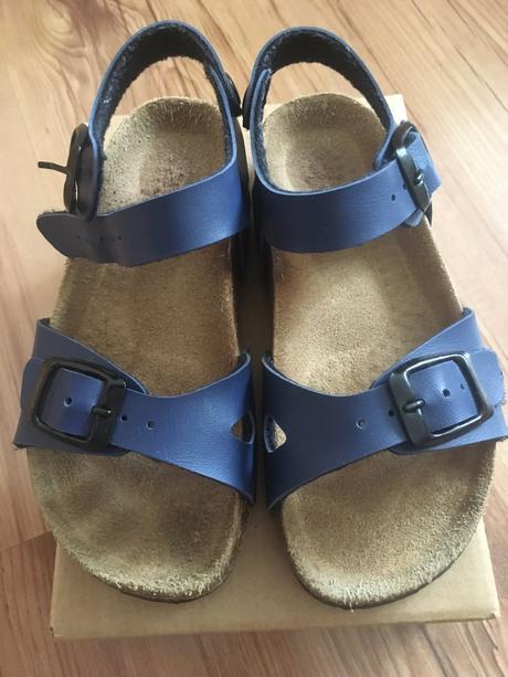 Sandálky, baťa,28
