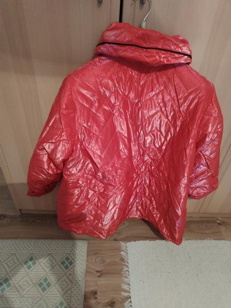 Predám bundu červenú, age,xxxl