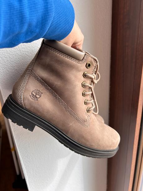 Timberland kožene topánky s nubbuco kožou 36, timberland,36