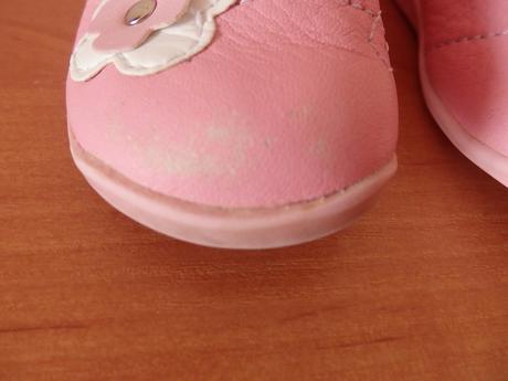 Krasne topanocky na prvu chodzu, 17