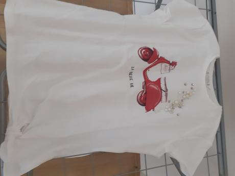 Dievcenske biele tricko s peknym obrazkom, calliope,146