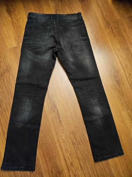 Čierne rifle, new yorker,30