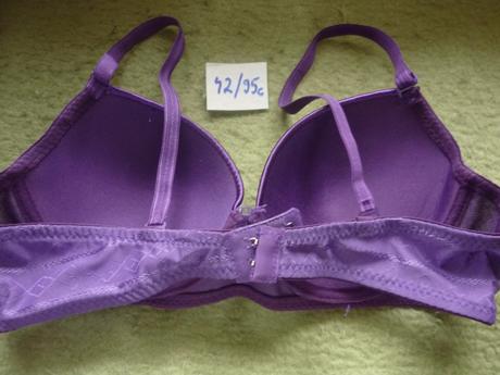 Fialova podprda 1, 95c