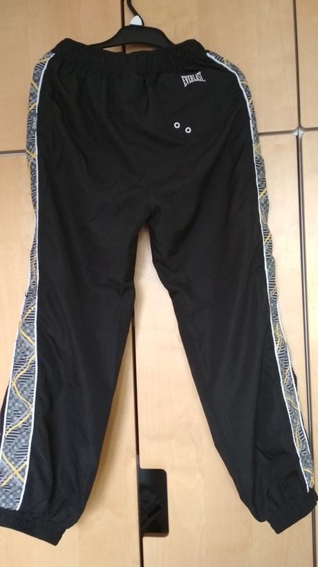 Športové nohavice zn. everlast, 140