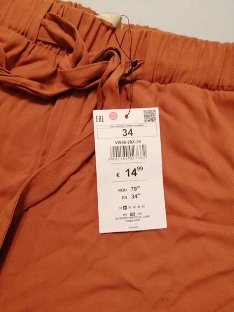 Kraťasy cropp, 34