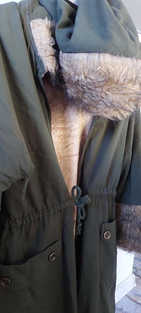 Prechodny kabátik s kožušinou, m