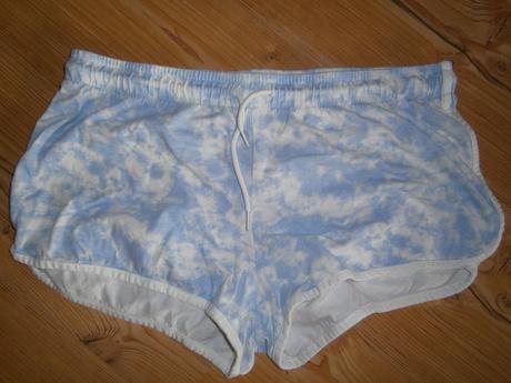 Kraťasy po 3 eur/ks, m