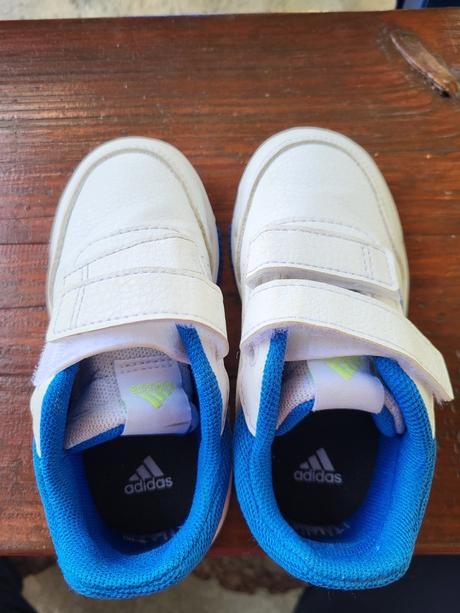 Tenisky +doporučené poštovné, adidas,25
