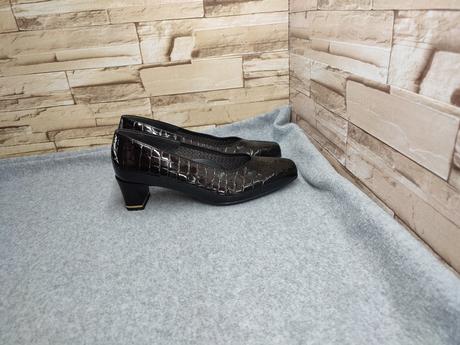 Ara 39 - dámske čierne kožené lesklé topánky, ara,39