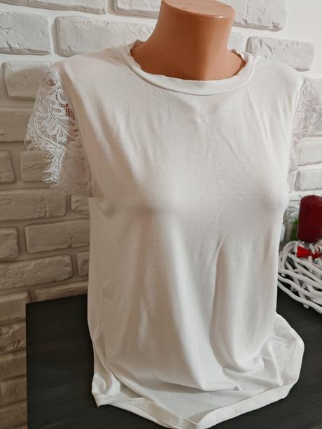 Biele tričko s čipkou, elastické super m,l, l