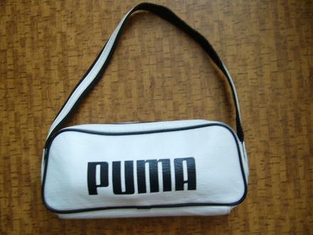 Mala kabelka, puma
