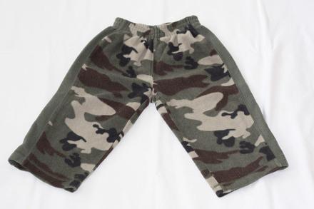 Maskáčové tepláky, children's place,98