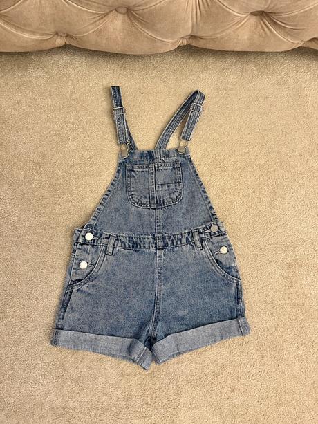 Šortky next, next,134