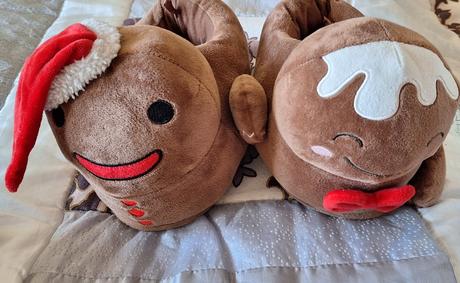 Papuče vzor perník 35-36., sinsay,35