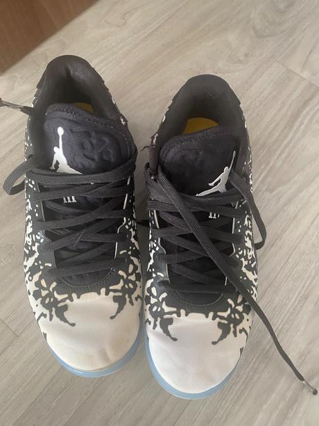 Halovky air jordan zion 3 black, nike,39