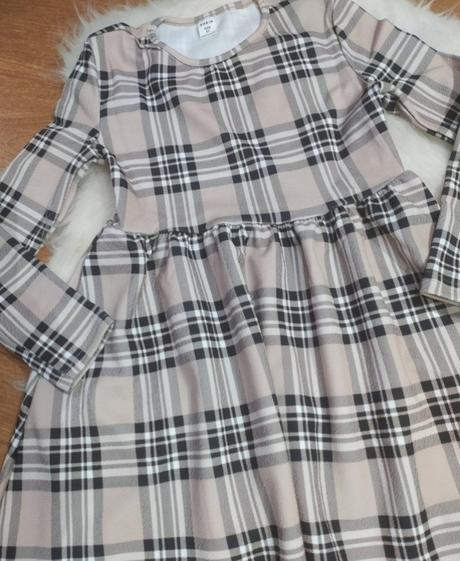 Karované šatky, 134