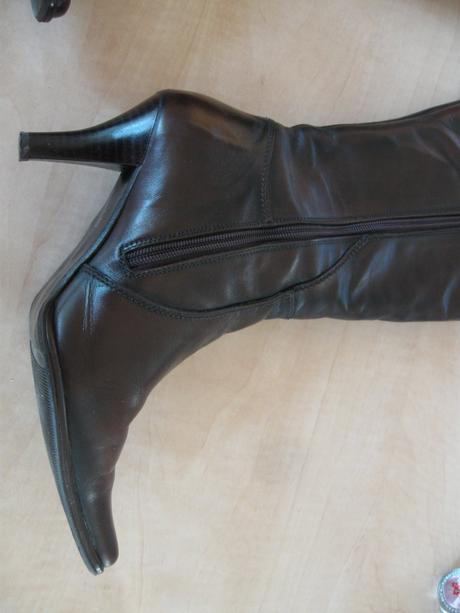 Kožené čižmy na zimu, zn. hujo, 38