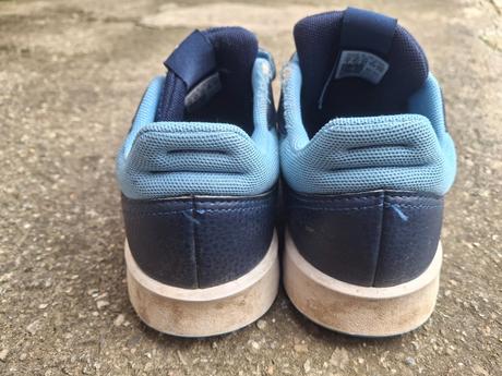 Modré tenisky adidas, adidas,35