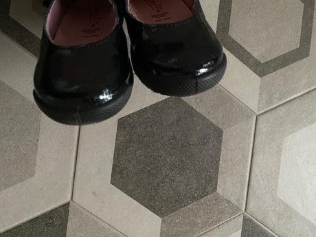 Krasne lakovane superfity, superfit,22