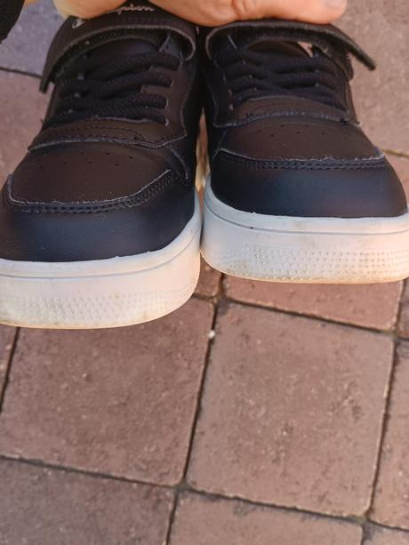 Tenisky, champion,35