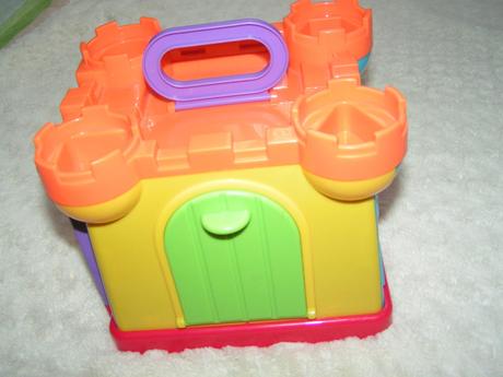 Vkladačka domček/hrad,