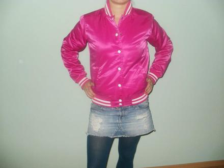 Ružová bunda, s