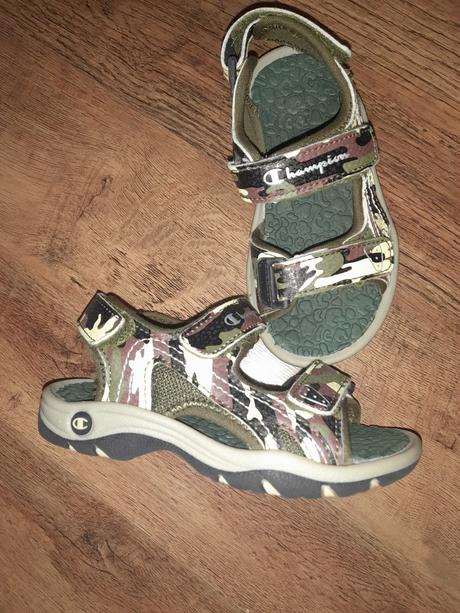 Sandalky champion, champion,25