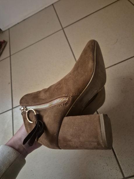 Kotníkové čižmy, 36