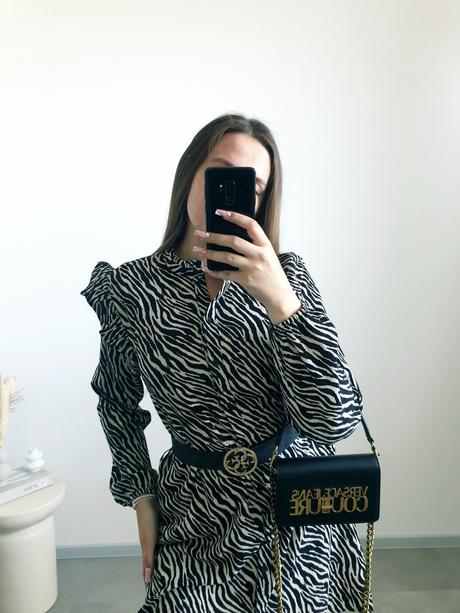 Zebrované šaty m/l, m