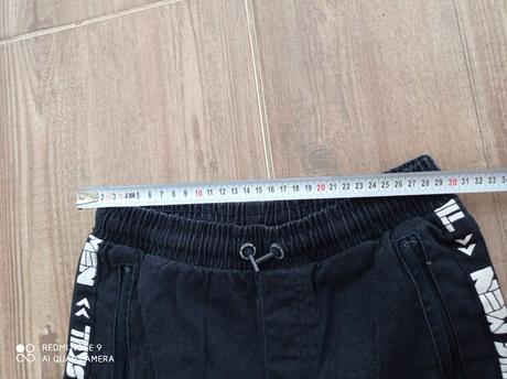 Nohavice č.140, 140