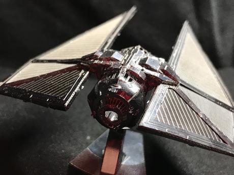 Tie striker, 