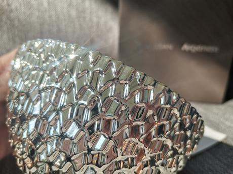 Misa striebro argenesi,