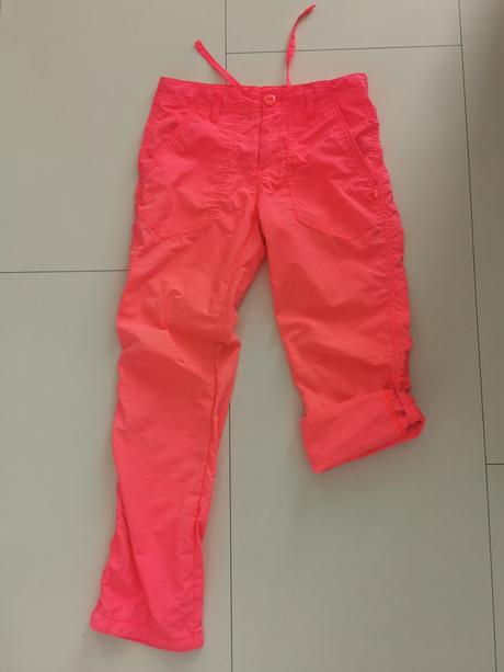 Sustiakove nohavice sam, s.a.m.,164