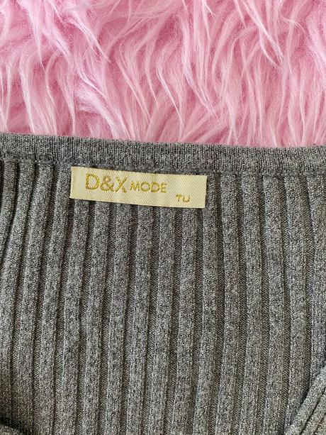 Trblietavý svetrík, xs