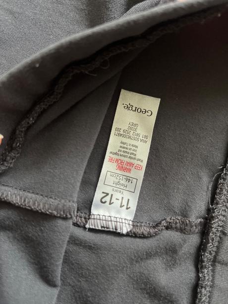 Leginy 146-152, reserved,146