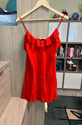 Červené šaty, zara,m