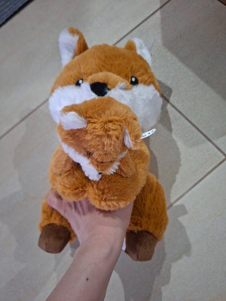 Plyšová líška s mláďatkom 28 cm,