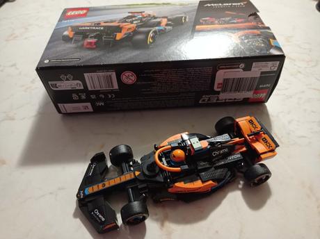 Auto formula 1 lego, 