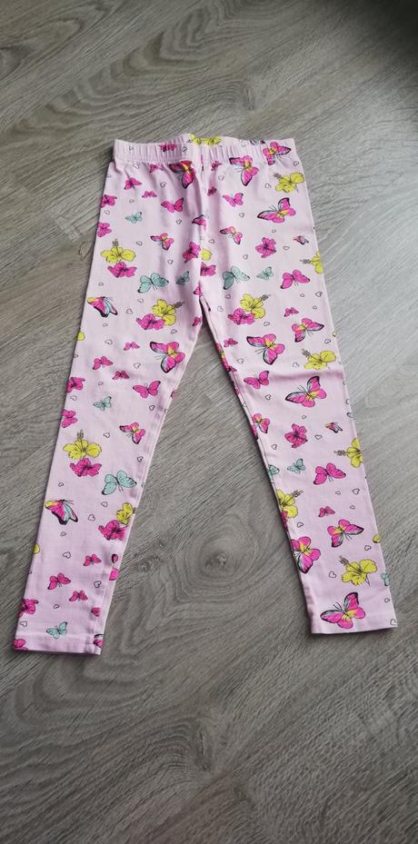 Motylikove leginy, sinsay,128