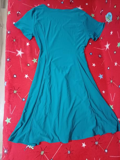 Letné tyrkysové šaty, 38