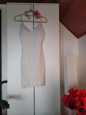 Biele čipkované šaty, gate,m