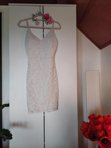 Biele čipkované šaty, gate,m