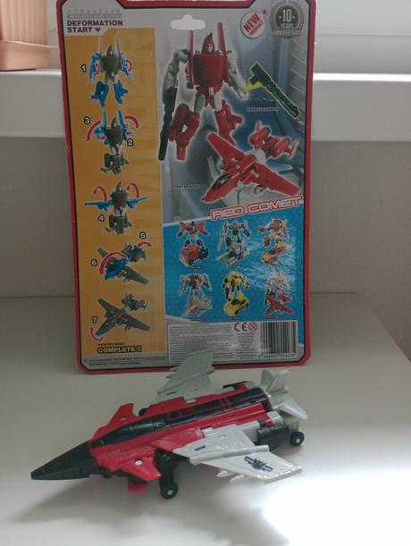 Na štýl transformers lietadlo -robot, 