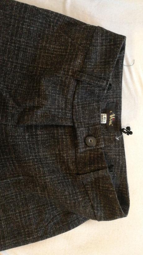 Elegantne 3/4 nohavice, 40