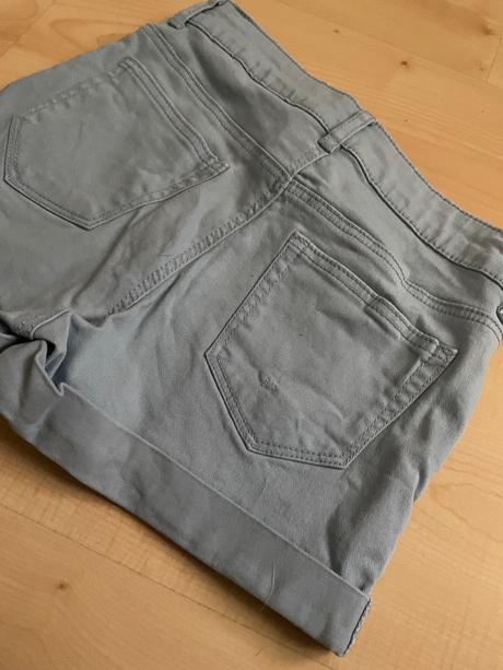 Šortky bl.modre 9-10 rokov, h&m,140
