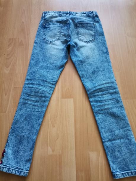 Dievčenské rifle na 13-14r č. 164, 164