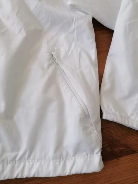 Sustiakova bunda nike 128-140, nike,128