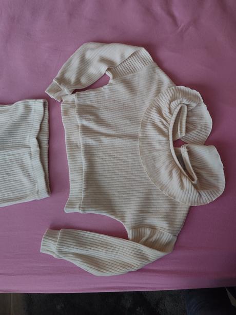 Set nohavíc a vrchu, 134